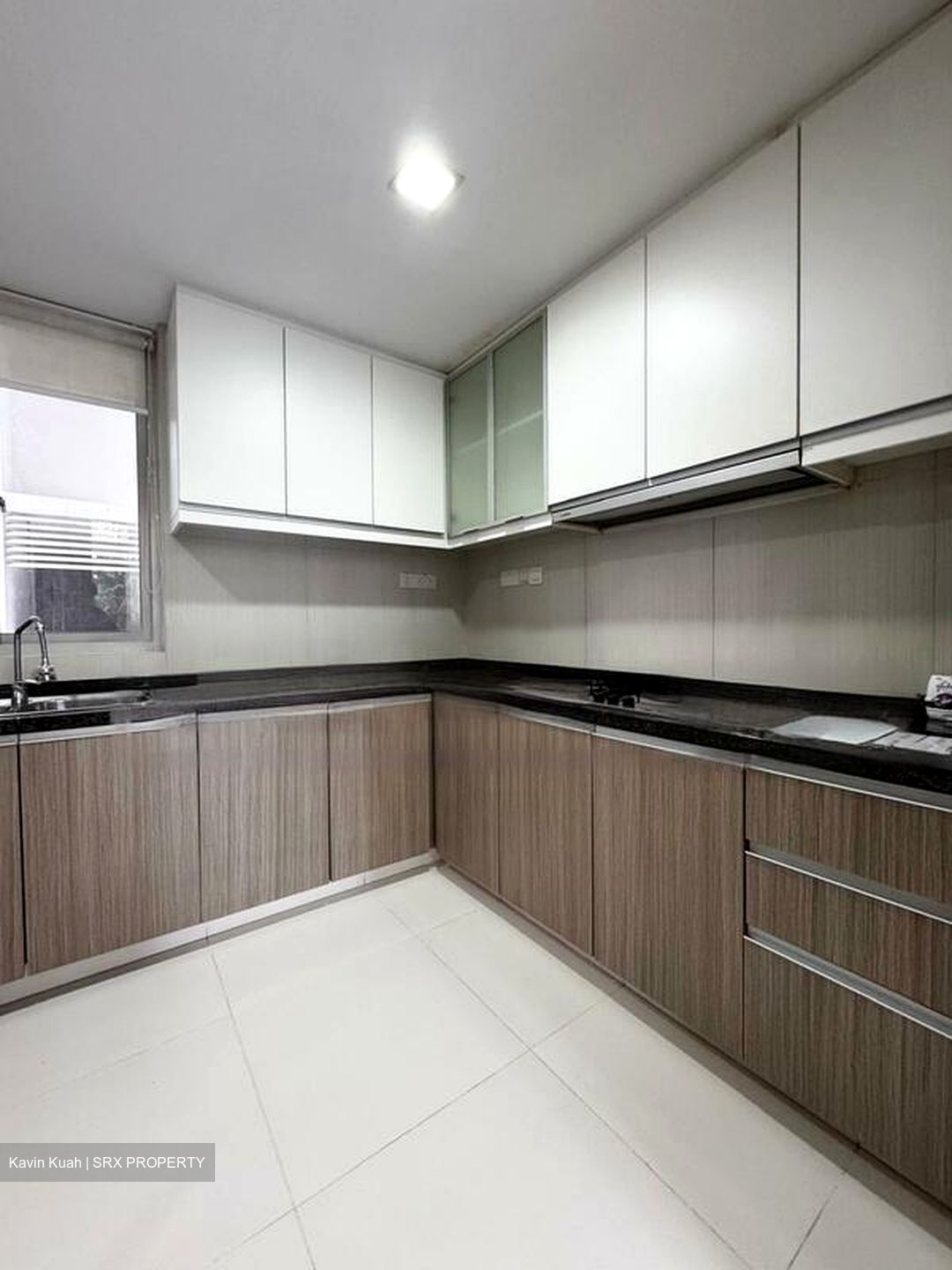 The Metropolitan Condominium (D3), Condominium #450650121